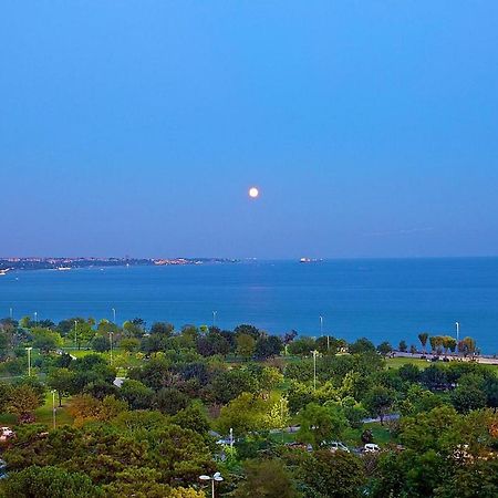 Emirhan Palace Hotel Istanboel Buitenkant foto