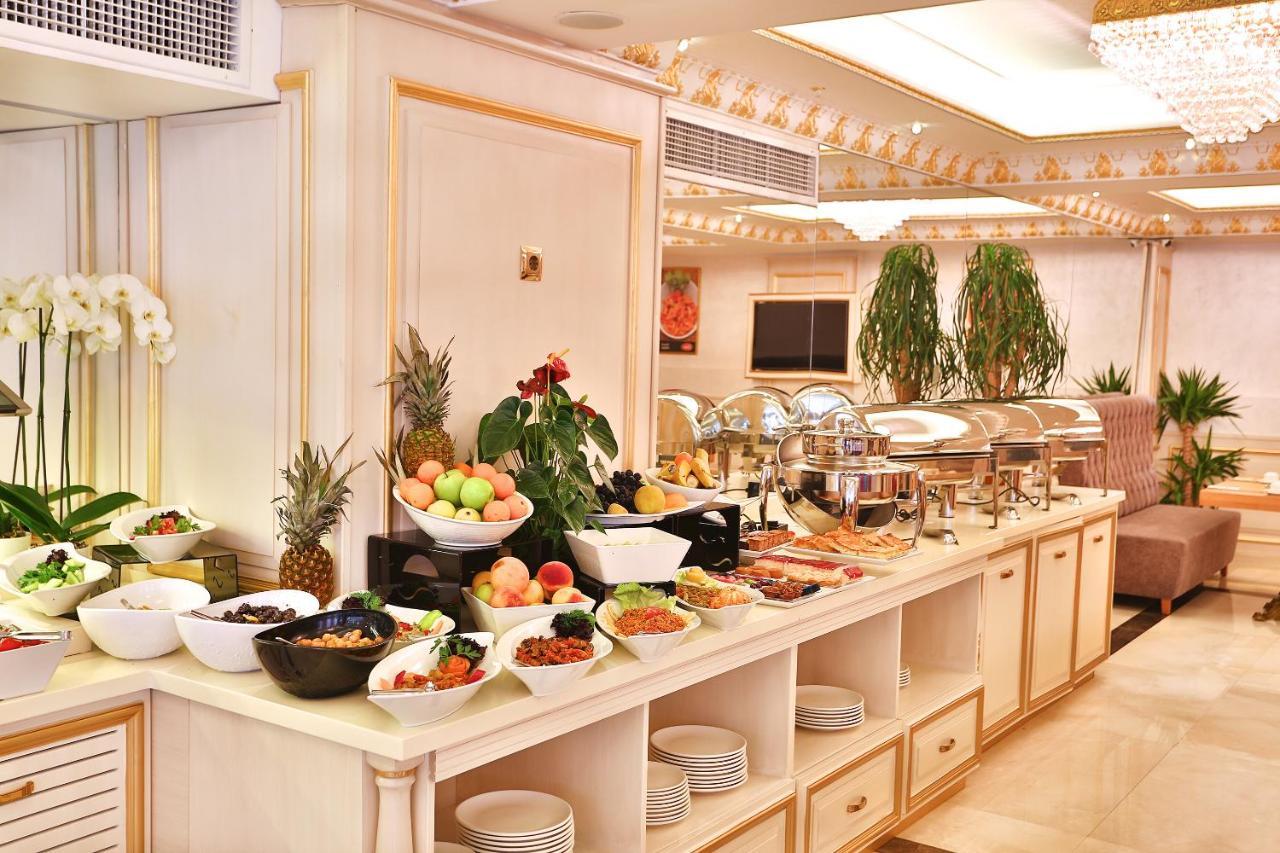 Emirhan Palace Hotel Istanboel Buitenkant foto
